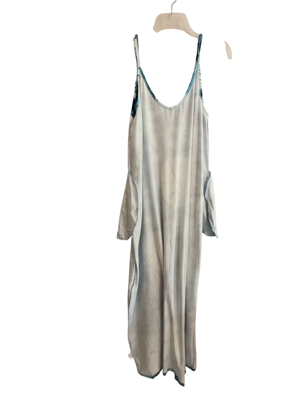 NWT POETSKY Blue Tie-Dye Spaghetti Strap Maxi Dress X-Large Flowy Pockets - Picture 7 of 15